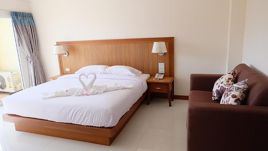 Dhotel Pattaya Nong Prue Extérieur photo